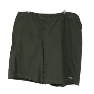 Columbia men’s olive green lightweight hiking shorts plus size 44